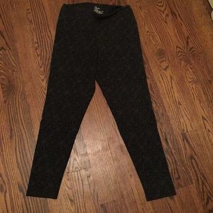 Black patterned pull on pants